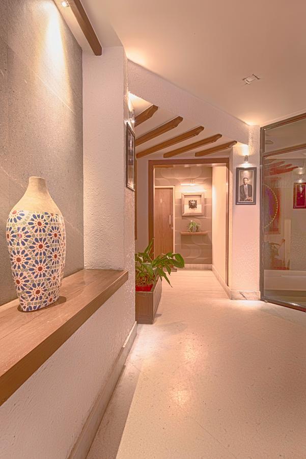 Marcopolo Business Hotel Katmandu Dış mekan fotoğraf