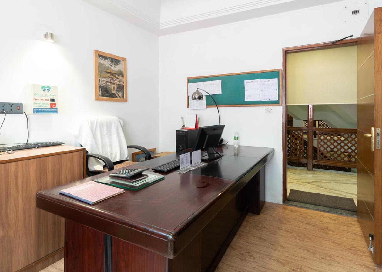 Marcopolo Business Hotel Katmandu Dış mekan fotoğraf