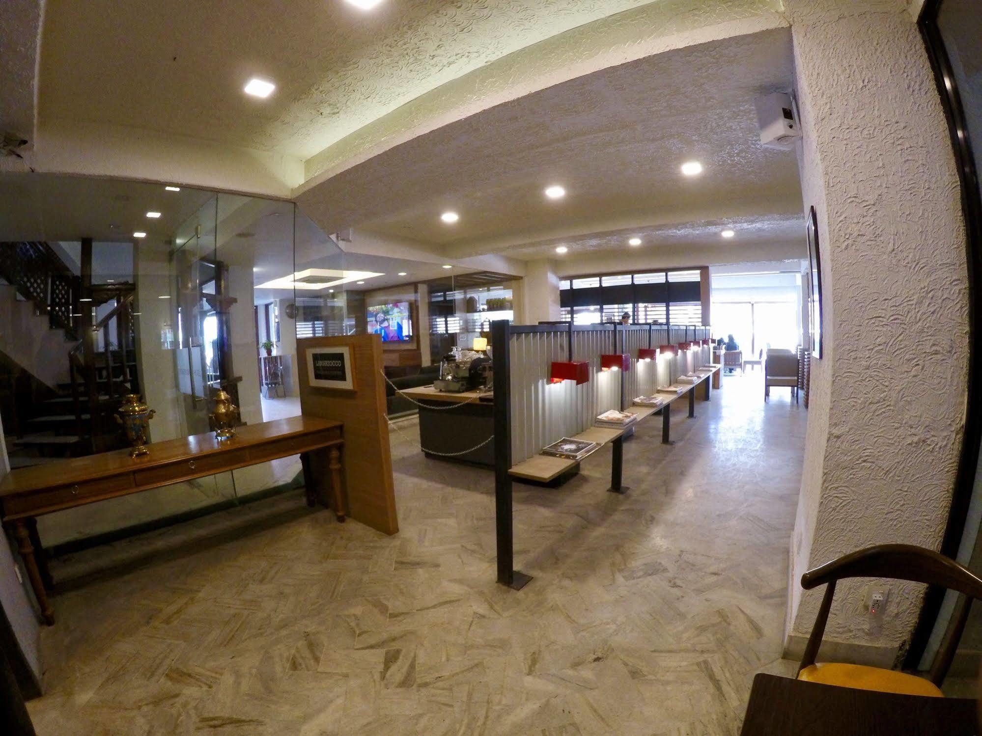 Marcopolo Business Hotel Katmandu Dış mekan fotoğraf