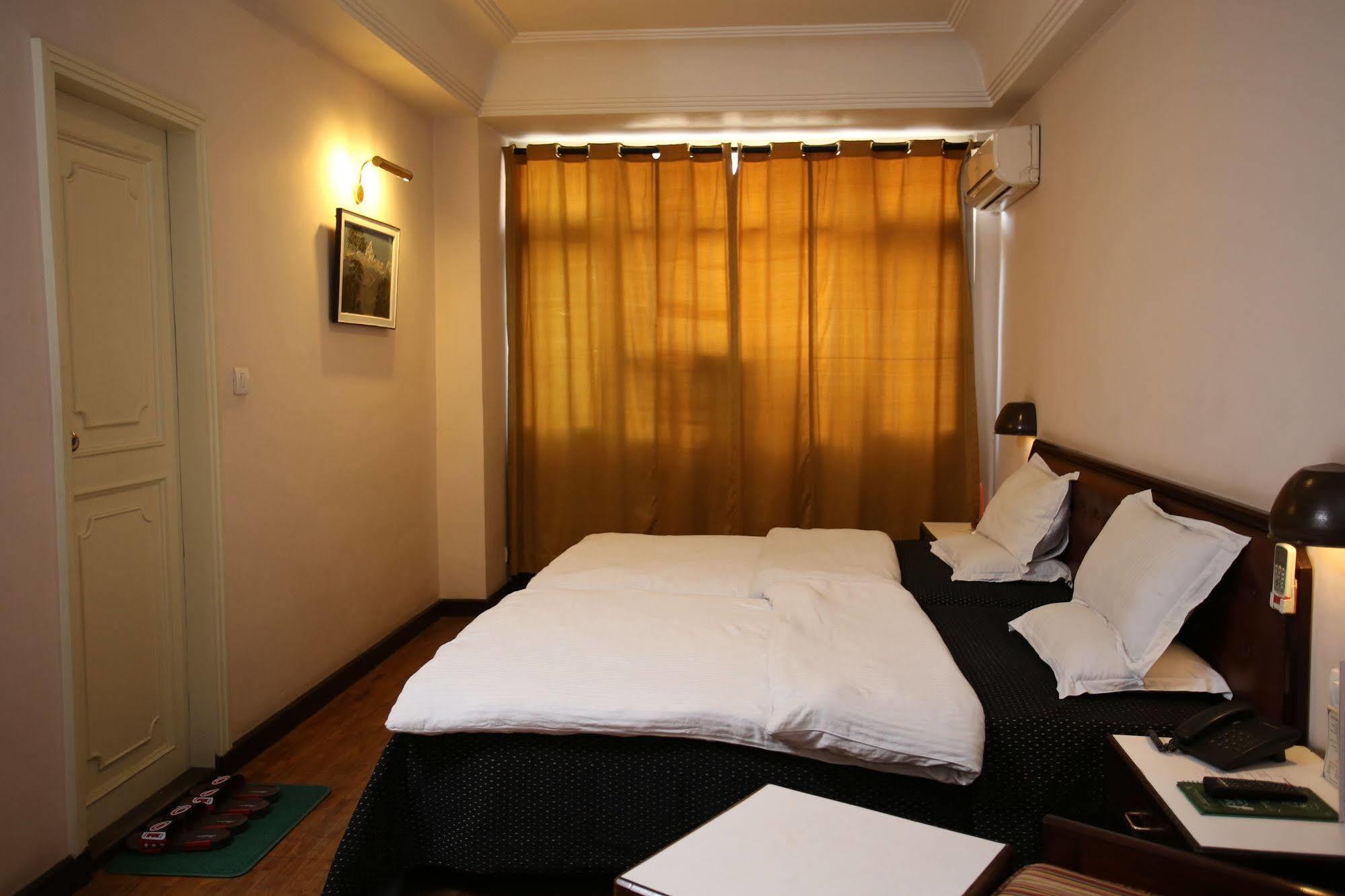 Marcopolo Business Hotel Katmandu Dış mekan fotoğraf
